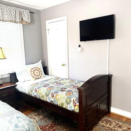 Lg Central Location Free Parking Fenced Yard Fire-Pit Richmond Luaran gambar